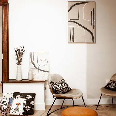 بيت ضيافة Castello's