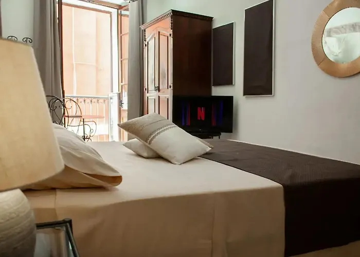 ゲストハウス Castello's カリアリ