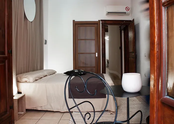 Castello's ゲストハウス